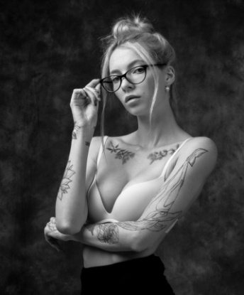 Софа, 22